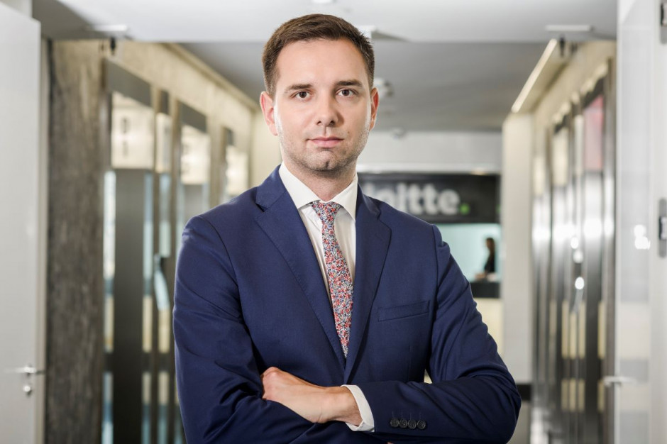 Damian Olko, menedżer w zespole ds. analiz ekonomicznych, Deloitte. Ekspert: Jaki może być wpływ koronawirusa na handel detaliczny?