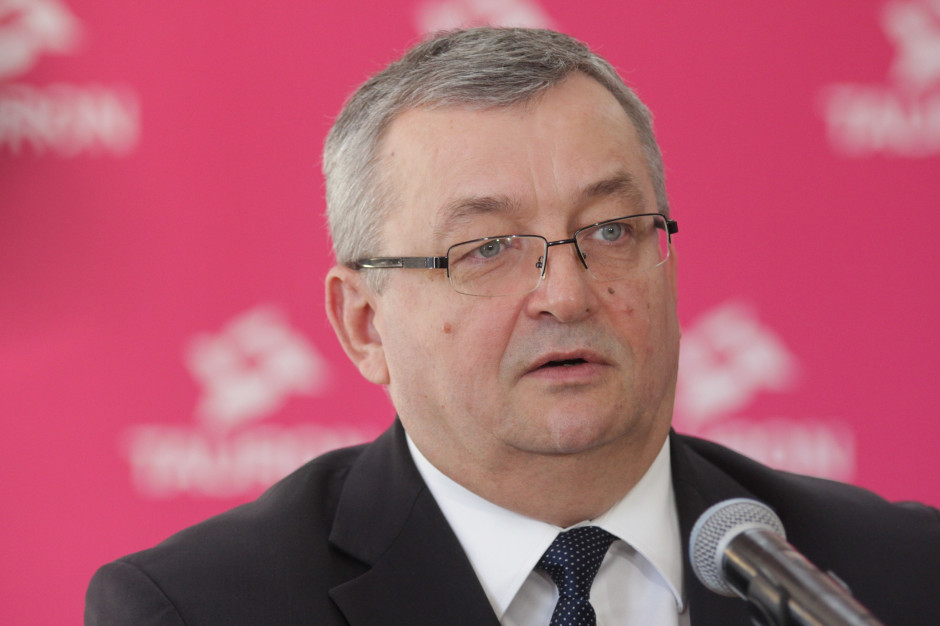 Dostawy towarów do Polski nie są zagrożone - mówi minister Andrzej Adamczyk, fot. PTWP Adamczyk: Dostawy towarów do Polski są niezagrożone