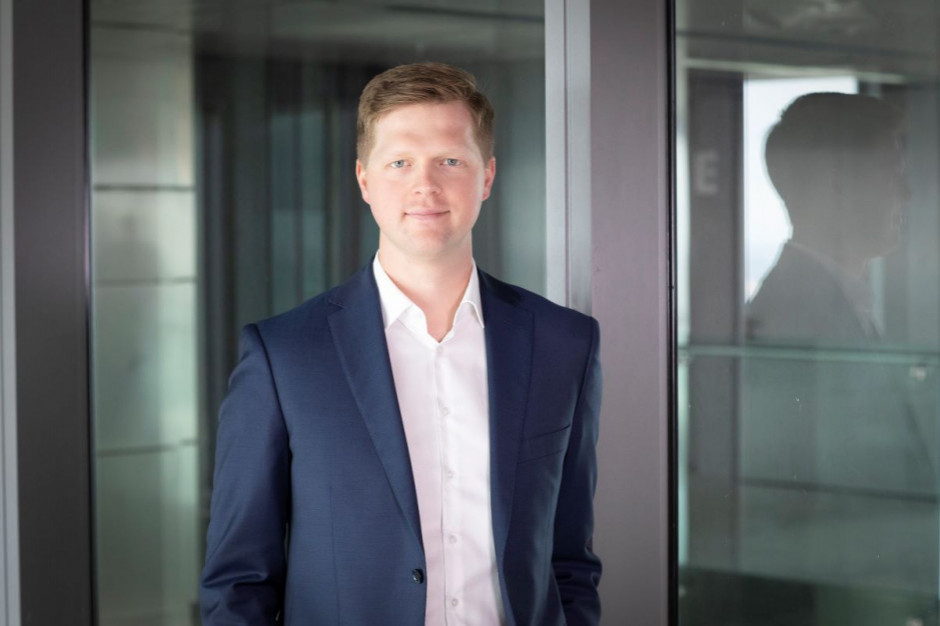 Patryk Rudnicki, menedżer w Bain & Company Poland/CEE, fot. materiały prasowe Wzrost zainteresowania e-zakupami to szansa na przyciągnięcie nowych klientów