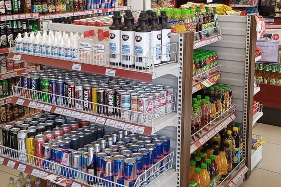 Maseczki i inne materiały ochronne dostępne na stacjach MOYA; fot. mat. pras. Maseczki i inne materiały ochronne dostępne na stacjach MOYA