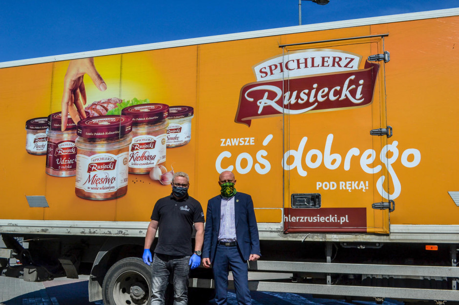 Pamapol przekazał ponad 14 tysięcy gotowych produktów spożywczych swoich dwóch marek – Healthy Mind oraz Spichlerz Rusiecki, fot. mat. pras. Pamapol ponownie wspiera szpitale w walce z koronawirusem