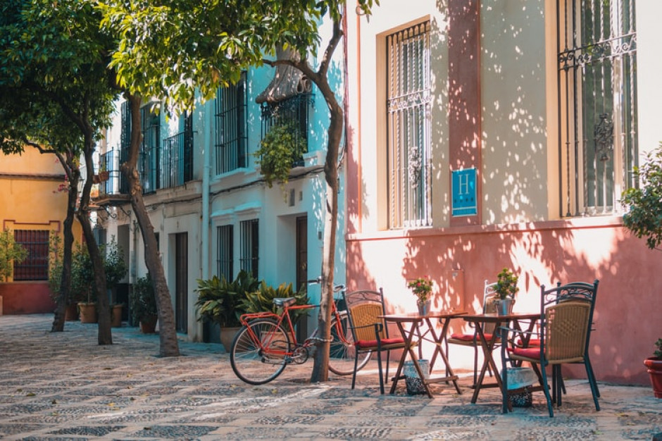 Hiszpania otwiera sklepy oraz lokale gastronomiczne, fot. unsplash Hiszpania otwiera sklepy oraz lokale gastronomiczne