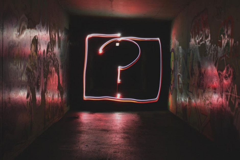 Spadła liczba zapytań o kondycję kontrahentów /fot. Unsplash W pierwszym tygodniu odmrażania gospodarki spadła liczba zapytań o kondycję kontrahentów