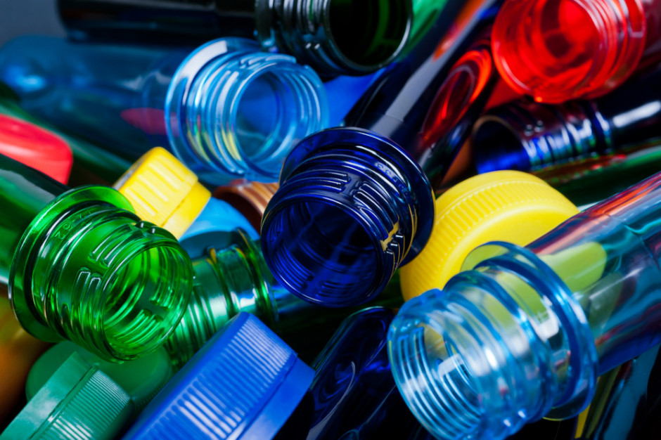 Podatek od plastiku? ZPP krytycznie ocenia pomysł nowej daniny, fot. shutterstock ZPP: Pomysł podatku od plastiku niezasadny i szkodliwy