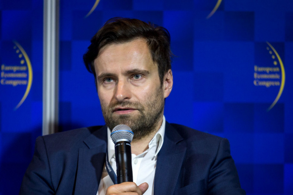Maciej Herman podczas EEC Online fot. portalspozywczy.pl Szef LOTTE Wedel na EEC Online: w kryzysie liczyć się będzie cena, a jakość produktu zejdzie na dalszy plan