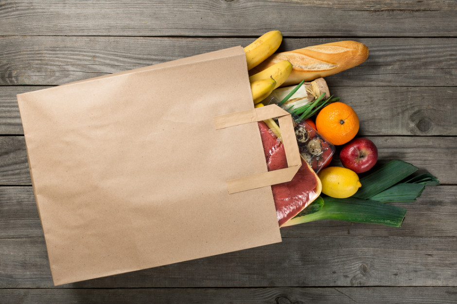Netto przekazuje nadwyżki produktów spożywczych bankom żywności, fot. shutterstock Netto przekazuje nadwyżki produktów spożywczych bankom żywności