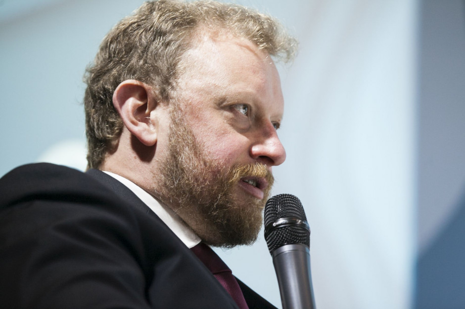Łukasz Szumowski: Widać wyraźnie, że w wielu województwach ten wskaźnik wzajemnego zarażania się zaczyna spadać i to dosyć gwałtownie, fot. PTWP Szumowski: W wielu województwach wskaźnik zarażania się gwałtownie spada