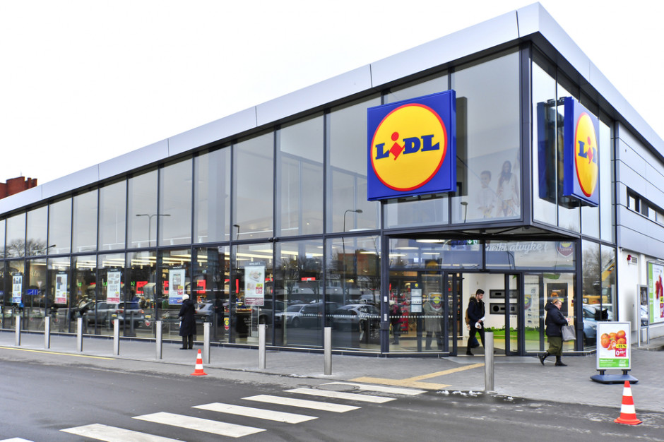 Lidl Polska obniża ceny mięsa sprzedawanego pod marką własną, fot. shutterstock Lidl Polska obniża na stałe ceny mięsa sprzedawanego pod marką własną