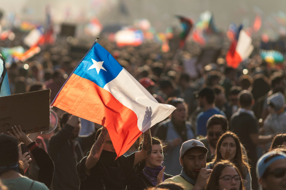 KE wydała decyzję o zawieszeniu przywozu drobiu z Chile, fot. shutterstock UE wstrzymuje import drobiu z Chile