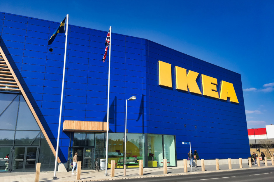 IKEA: Ciąg dalszy sprawy pracownika zwolnionego za umieszczanie na forum cytatów z Biblii, fot. shutterstock IKEA: Prokuratura stawia zarzuty w sprawie zwolnionego pracownika