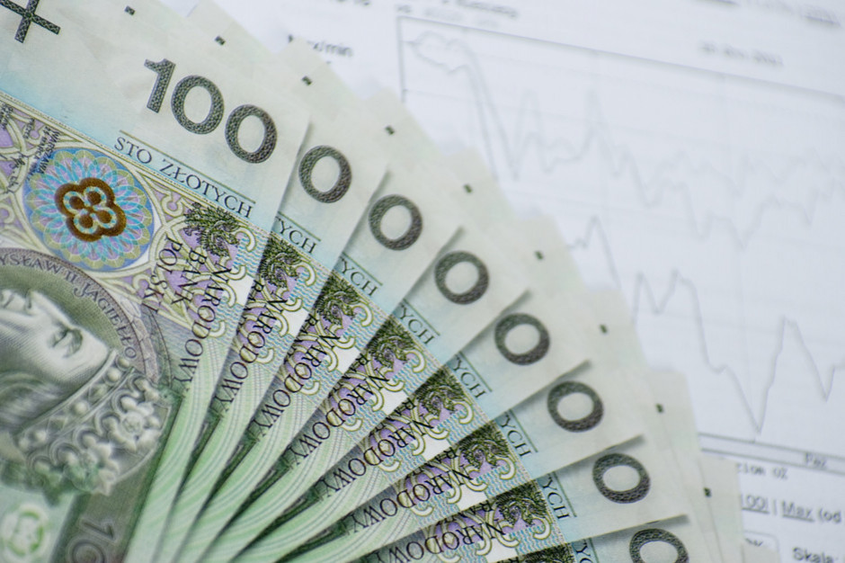 Sejm w czwartek wieczorem uchwalił Tarczę antykryzysową 4.0. Tarcza 4.0 ma chronić polskie firmy przed wrogim przejęciem przez inwestorów spoza UE