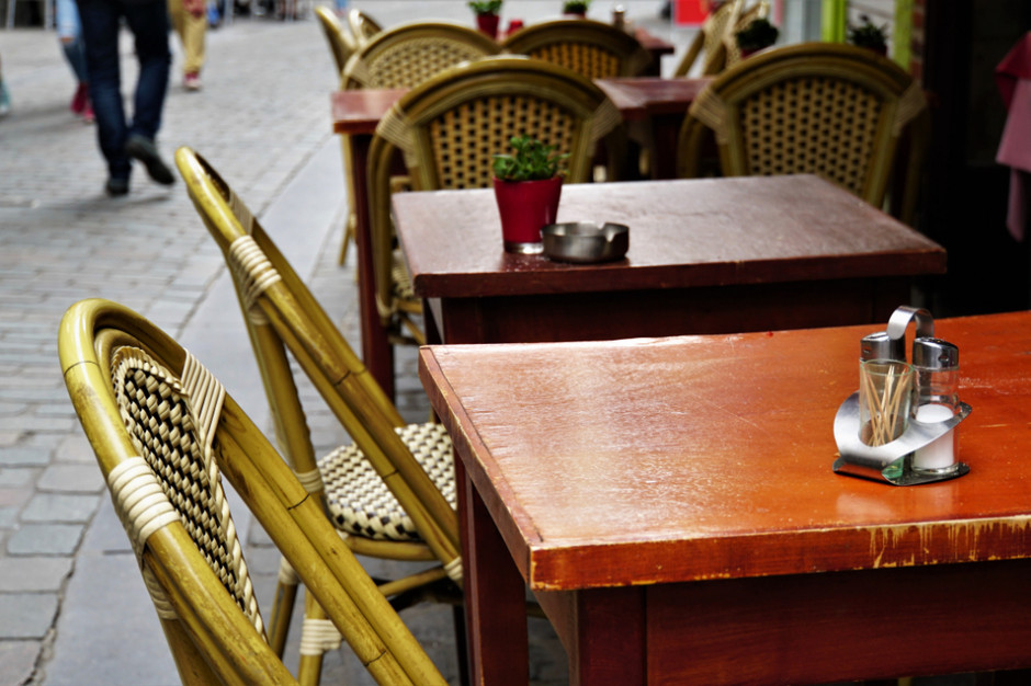 Belgia wchodzi w trzecią fazę znoszenia restrykcji. fot. shutterstock Belgia otwiera bary i restauracje