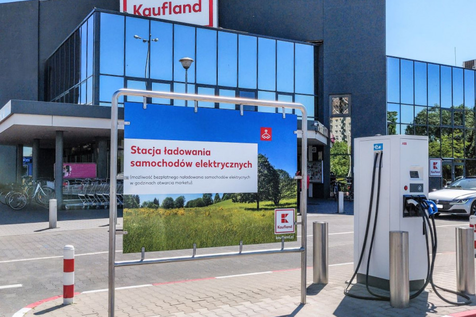 Kaufland rozwija własną sieć stacji ładowania samochodów elektrycznych, fot. materiały prasowe Kaufland rozwija własną sieć stacji ładowania samochodów elektrycznych