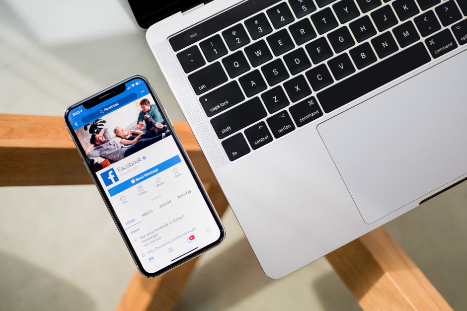 Facebook udostępni przedsiębiorcom nową skrzynkę biznesową w komunikatorze Messenger; fot. unsplash.com 'Facebook