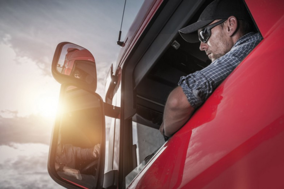 Sztuczna inteligencja w transporcie /Fot. Shutterstock INELO z projektem rozwoju sztucznej inteligencji o wartości 7 mln zł