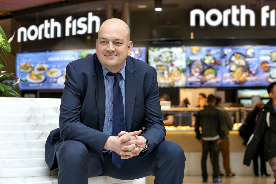 Szymon Adamczuk, prezes zarządu North Food Polska, właściciela marek North Fish i John Burg. Fot. Mat. prasowe. Prezes North Food Polska: Uwolnienie handlu w niedziele na 6 godzin pomogłoby gastronomii