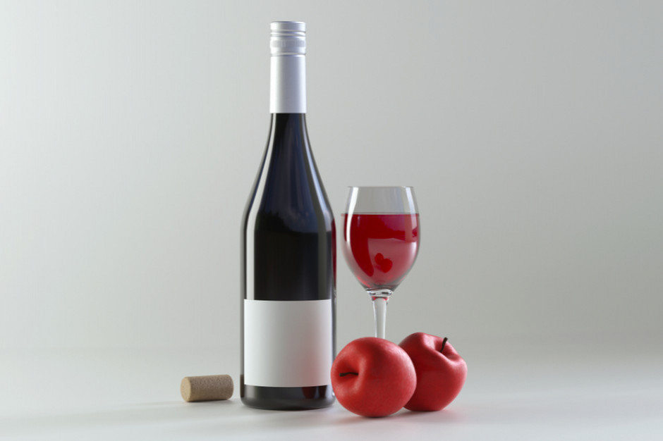 Produkcja win owocowych w Polsce spadła w pierwszym półroczu 2020 roku w ujęciu rok do roku o 2,4 proc. fot. Shutterstock Produkcja win owocowych spadła w I półroczu 2020 r.