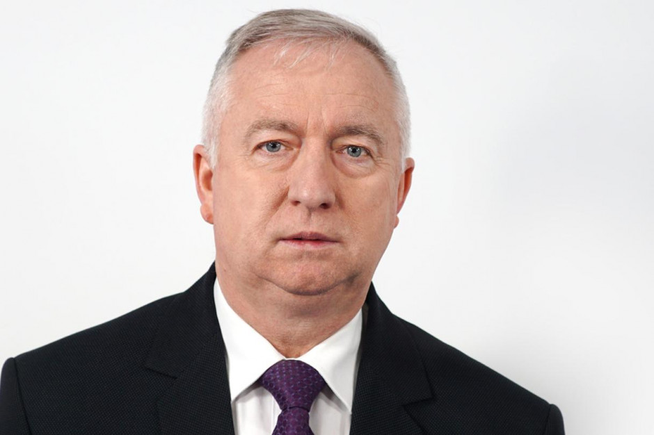 Są już sposoby, żeby radzić sobie z niedoborem wody m.in. przez zwiększenie pojemności wodnej gleby - mówił Ryszard Kamiński. fot. gov.pl Wiceminister rolnictwa: Są już sposoby, żeby radzić sobie z niedoborem wody
