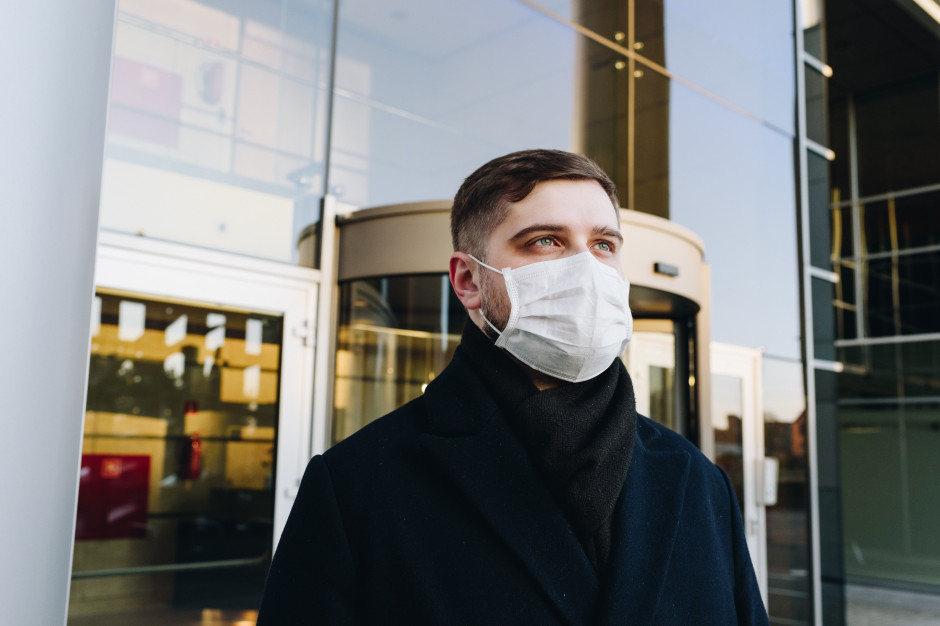 Sprzeczne przepisy powodują niemałe zamieszanie; fot. unsplash.com Polska Grupa Supermarketów za ujednoliceniem prawa dot. maseczek