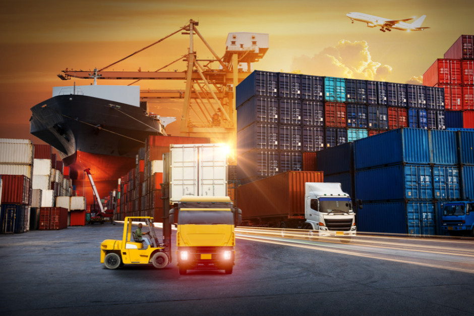 Wartość polskiego eksportu artykułu rolno-spożywczych zwiększyła się w II kw. 2020 r. o 3,7% r/r; fot. shutterstock.com Credit Agricole: Polski eksport artykułów rolno-spożywczych bije rekordy mimo pandemii