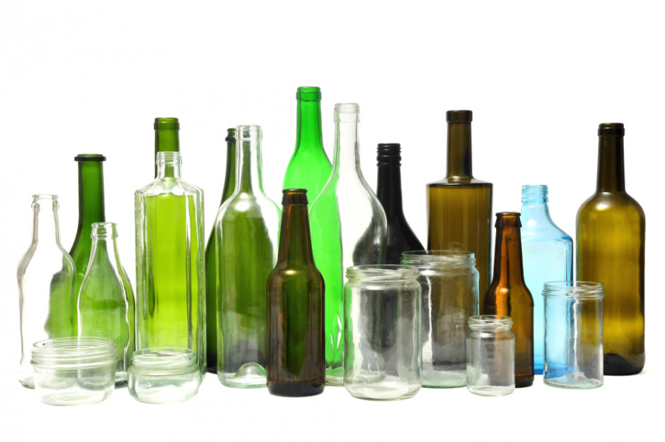 fot. Shutterstock W pandemii kupowaliśmy więcej sosów i dań w słoikach, więcej segregowaliśmy