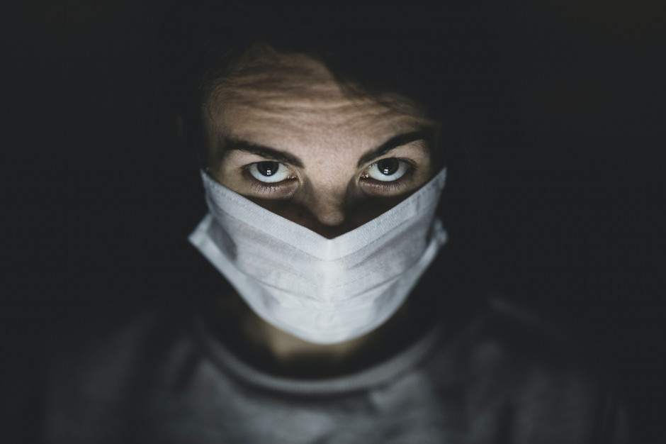 Będą rozwiązania służące lepszej egzekucji obowiązujących restrykcji; fot. shutterstock.com MZ: do wtorku 6.10 zostaną przedstawione rozwiązania służące lepszej egzekucji obowiązujących restrykcji
