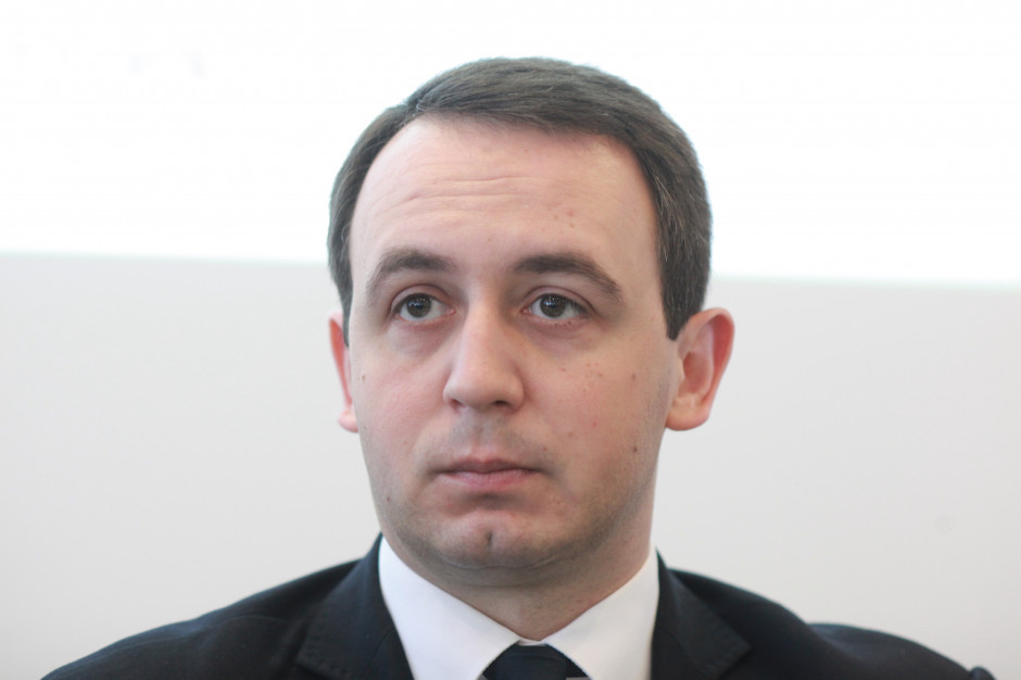 Dariusz Klimczak z PSL ocenił, że zaproponowane przez PiS poprawki do ustawy nikogo nie satysfakcjonują. fot. PTWP PSL chce odrzucenia noweli ustawy o ochronie zwierząt w całości
