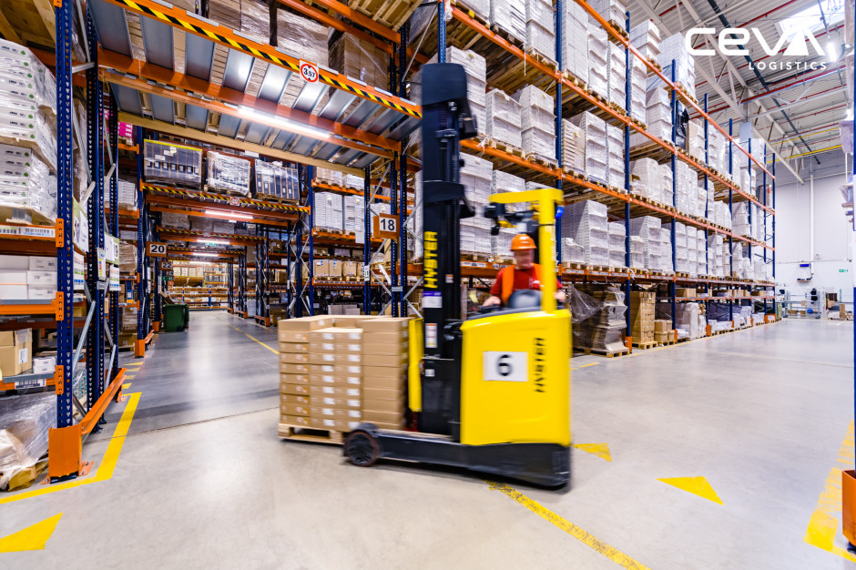 Ceva Logistics CEVA Logistics wzmacnia pozycję na polskim rynku logistyki kontraktowej i przedłuża dwa długoletnie kontrakty