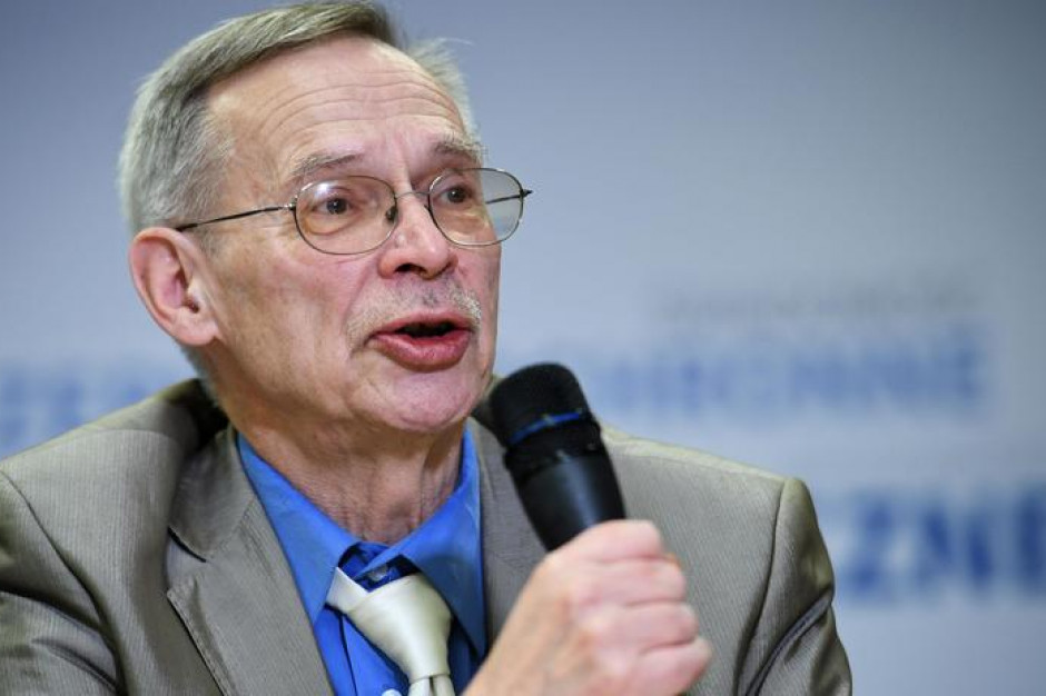 Prof. Gut: Brak reakcji społeczeństwa spowoduje, że będą wprowadzone kolejne obostrzenia. fot. PAP Prof. Gut: Brak reakcji społeczeństwa spowoduje, że będą wprowadzone kolejne obostrzenia
