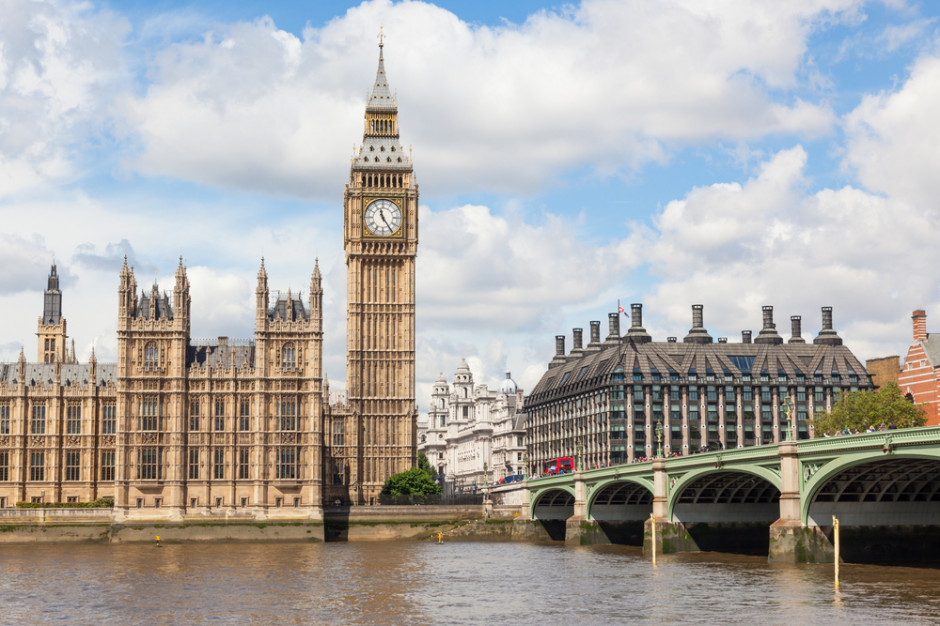 Po zakończeniu okresu przejściowego po brexicie obywatele państw Unii Europejskiej mający przeszłość kryminalną nie będą mogli wjechać do Wielkiej Brytanii fot. Shutterstock Wielka Brytania zakaże wjazdu obywatelom UE z kryminalną przeszłością