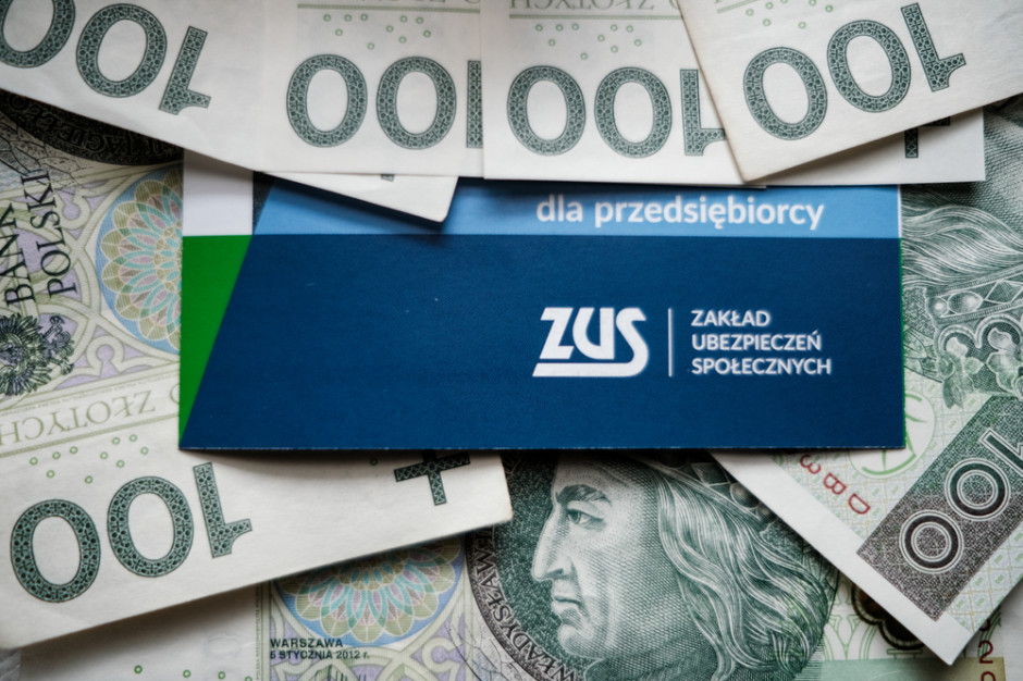 ZUS wskazuje na błędy we wnioskach firm o tarczę 5.0; fot. shutterstock ZUS wskazuje na błędy we wnioskach firm o tarczę 5.0