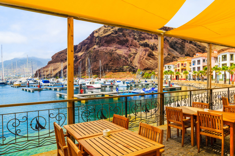 W dobie Covid-19 liczba klientów portugalskich restauracji spadła o około połowę. fot. Shutterstock W Portugalii ponad 60 proc. restauracji stoi na krawędzi bankructwa