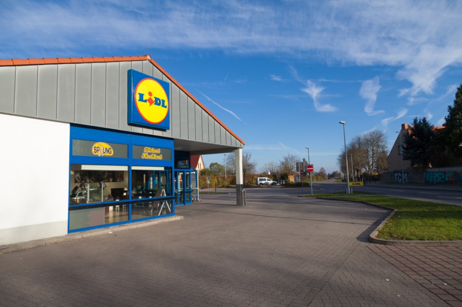 Wielka Brytania: Lidl podnosi stawkę godzinową szósty rok z rzędu. fot. shutterstock Wielka Brytania: Lidl podnosi stawkę godzinową szósty rok z rzędu