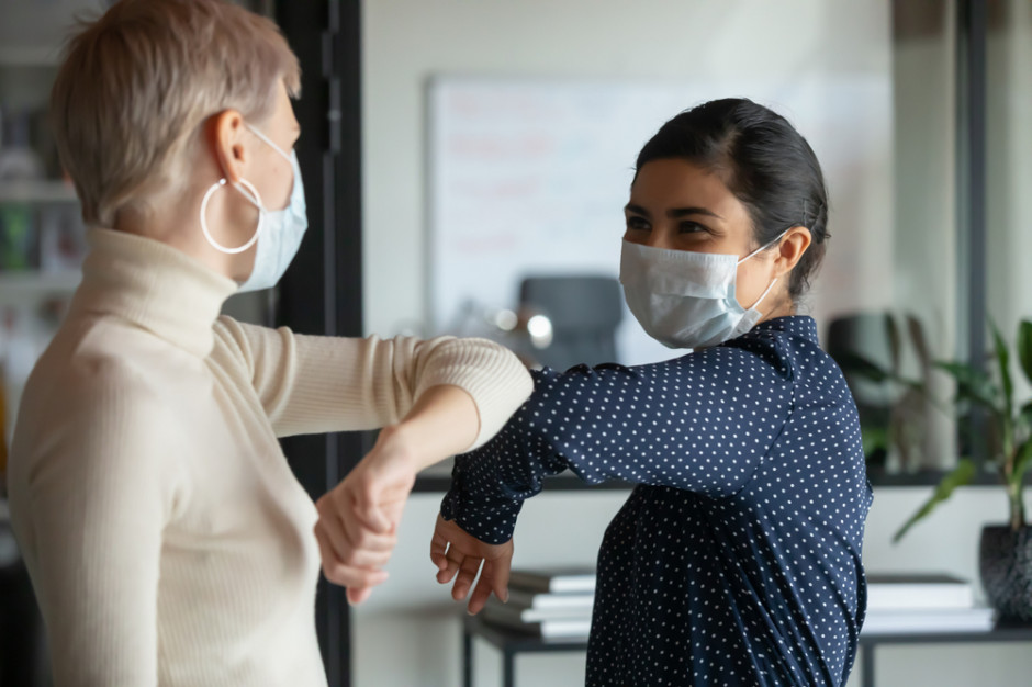 Kiedy wrócimy do normalnego życia sprzed pandemii? Przełomowym momentem ma być wiosna i lato 2021 r. fot. Shutterstock Ekspert: powrót do normalnego życia najpóźniej w okresie jesienno-zimowym 2021 r.