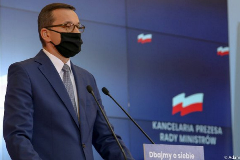 Mateusz Morawiecki Rząd pracuje nad możliwościami prawnymi, które ograniczą przemieszczanie się podczas świąt