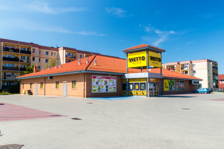 Netto: Świąteczne wsparcie Banków Żywności to nasza tradycja, fot. shutterstock/Robson90 Netto wspiera Banki Żywności w zbiórce produktów dla osób w trudnej sytuacji życiowej