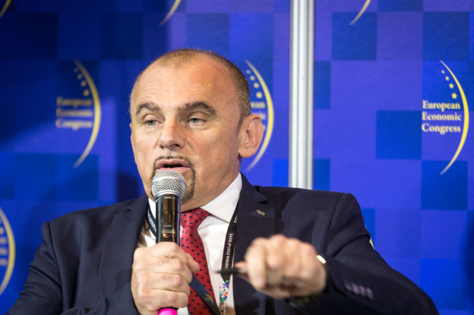 Alfred Bujara: Nie do zaakceptowania jest jednak sytuacja, w której rząd lekceważy bezpieczeństwo pracowników handlu. fot. PTWP Solidarność: Otwarcie sklepów 6 grudnia to lekceważenie bezpieczeństwa pracowników handlu