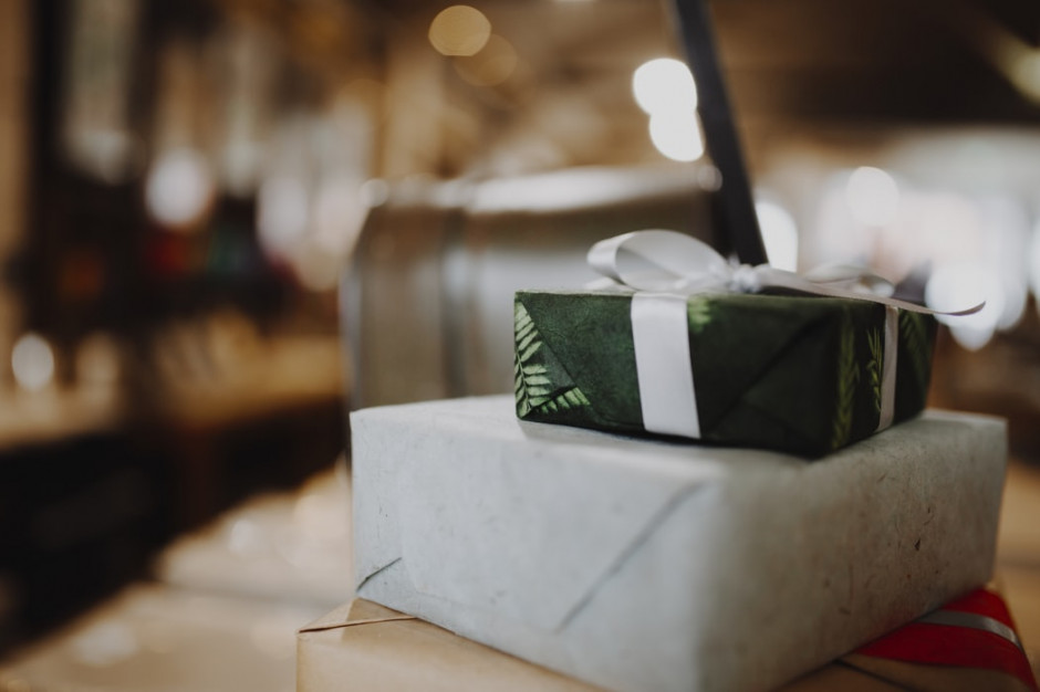 Deloitte: W tym roku na wydatki świąteczne zamierzamy przeznaczyć średnio 1 318 zł, fot. unsplash Deloitte: W tym roku na wydatki świąteczne zamierzamy przeznaczyć średnio 1 318 zł