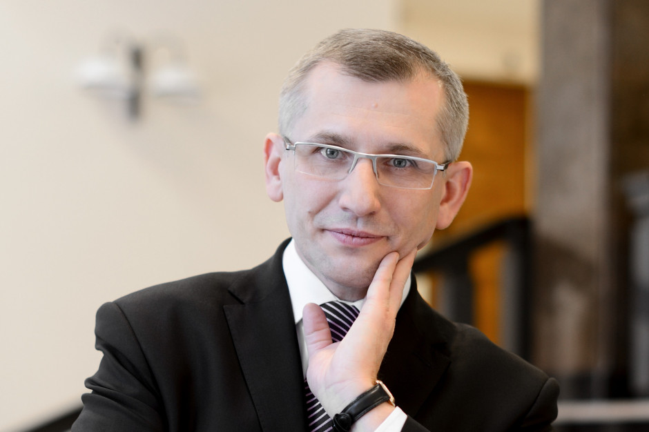 Krzysztof Kwiatkowski: Projekt zakłada, że wszyscy przedsiębiorcy będą mogli się zwracać o odszkodowania w trybie przewidzianym w ustawie o stanach nadzwyczajnych, która obowiązuje od 2002 roku. fot. PTWP Senat chce wprowadzenia trybu uzyskiwania odszkodowań dla firm