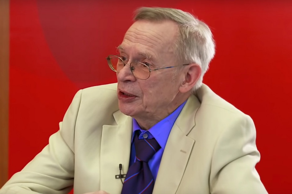 Prof. Włodzimierz Gut: Po świętach i Nowym Roku brak znaczącego spadku zachorowań i zgonów związanych z COVID-19. fot. za YouTube Gut: Po świętach i Nowym Roku brak znaczącego spadku zachorowań na COVID-19