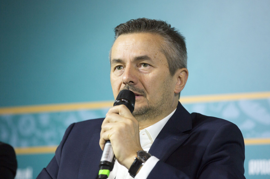 Jan Kolański: Podatek cukrowy zmusi producentów do przejścia na mniejsze opakowania. fot. PTWP Kolański: Podatek cukrowy odchudzi butelki