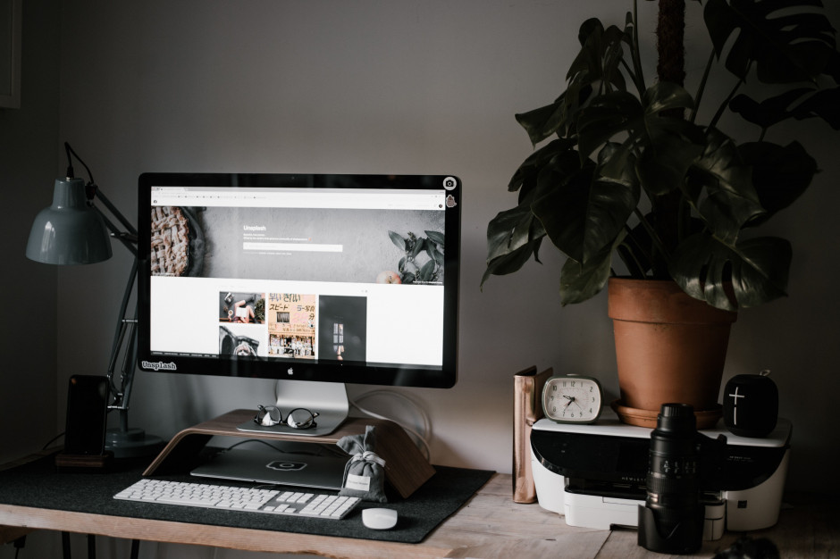 Ten rok przyniesie imponujące wzrosty e-handlu; fot. unsplash.com Ten rok przyniesie imponujące wzrosty e-handlu