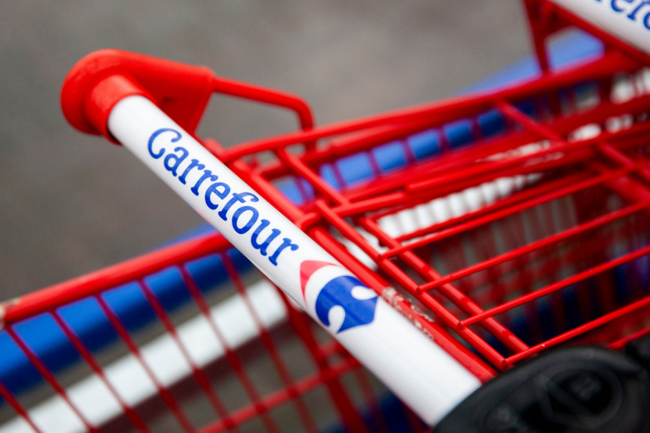 Rząd Francji sprzeciwia się przejęciu Carrefoura; fot. shutterstock Rząd Francji sprzeciwia się przejęciu Carrefoura
