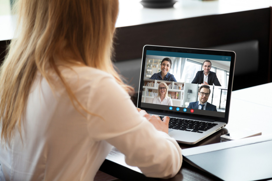 Firmy słabo przygotowały pracowników do home office, fot. shutterstock Firmy słabo przygotowały pracowników do home office (badanie)