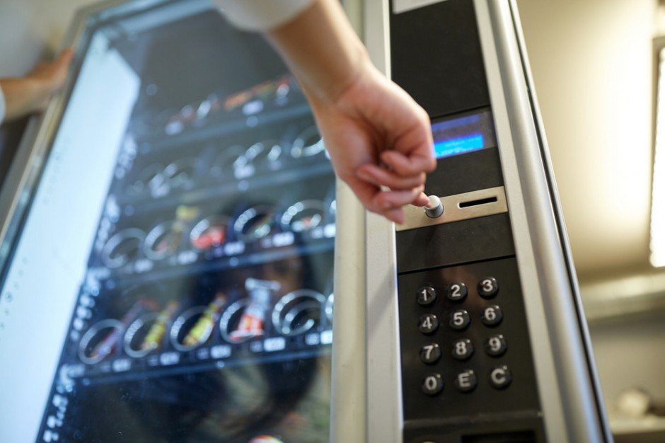 Branża vendingowa też potrzebuje pomocy; fot. shutterstock Branża vendingowa też potrzebuje pomocy