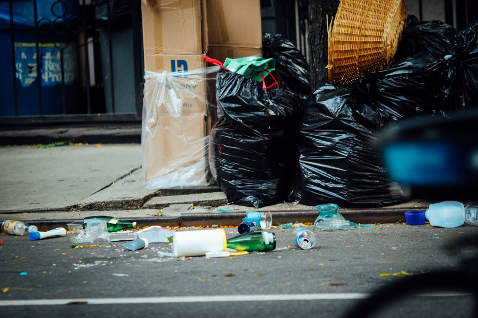 Coca-Cola, PepsiCo i Nestlé wytwarzają najwięcej plastikowych odpadów na świecie; fot. unsplash.com Coca-Cola, PepsiCo i Nestlé wytwarzają najwięcej plastikowych odpadów na świecie