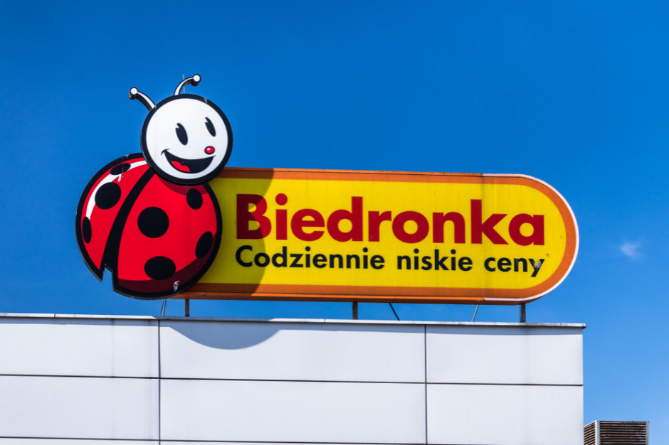 Gang Fajniaków podaruje dzieciom ponad 325 tys. ciepłych posiłków, fot. Konektus Photo / Shutterstock.com Biedronka: Przychód ze sprzedaży książki