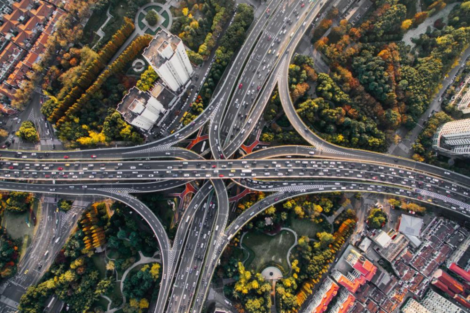 Nowe projekty infrastrukturalne /fot. Unsplash Polsko-węgierskie rozmowy o inwestycjach transportowych