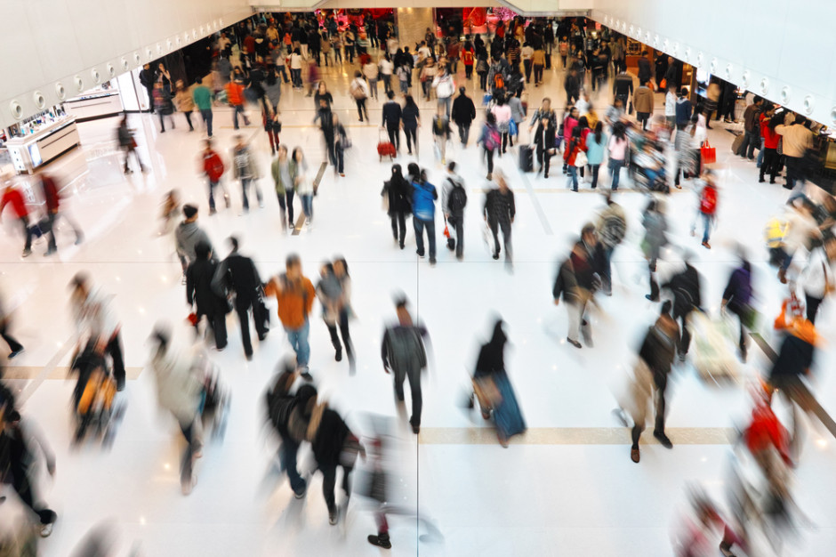 fot. Shutterstock Projekt: od 1 lutego otwarte sklepy w galeriach handlowych, znikają godziny dla seniorów