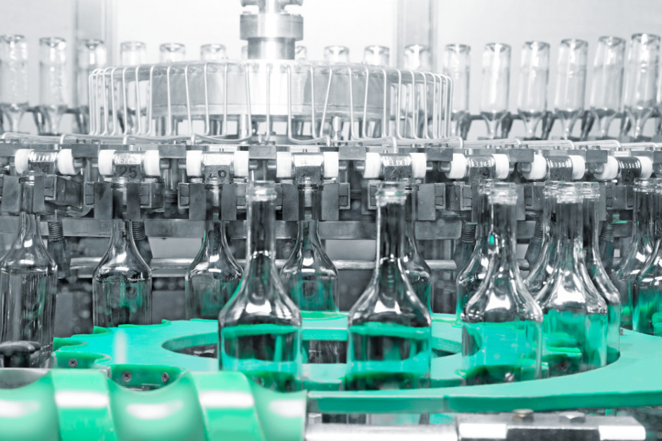Produkcja wódki w styczniu 2021 zanotowała wzrost o 9,4 proc. rdr fot. Shutterstock Produkcja wódki w styczniu 2021 wzrosła rdr, ale w ujęciu miesięcznym ostro spadła